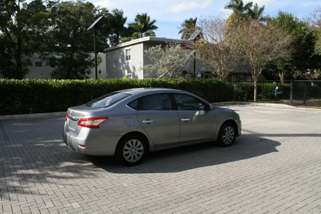 2014 Nissan Sentra Image 6