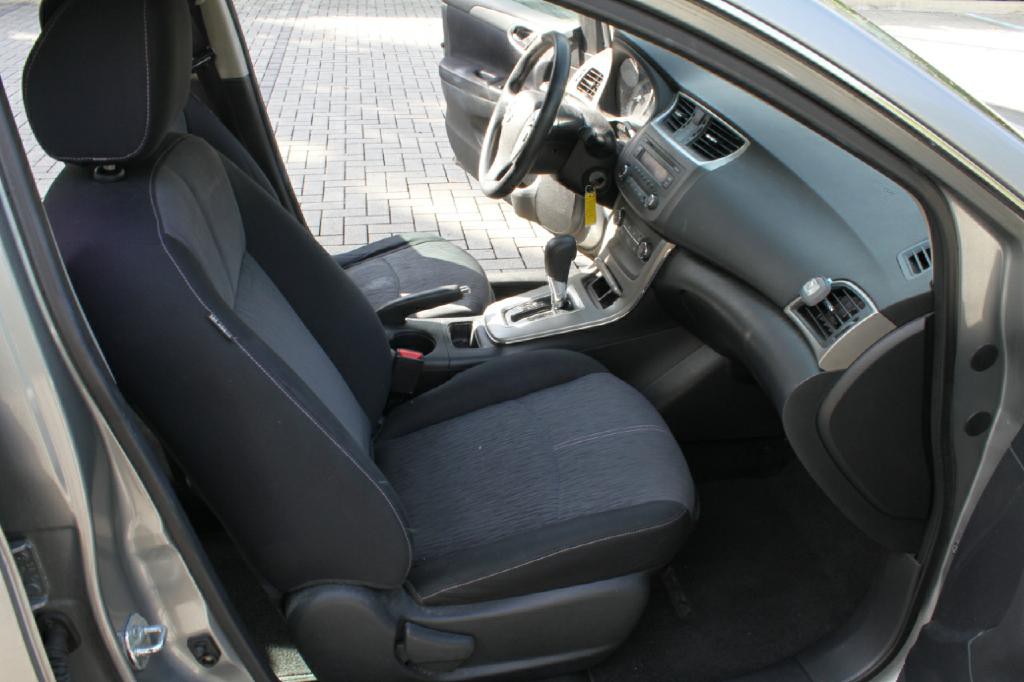 2014 Nissan Sentra Image 14