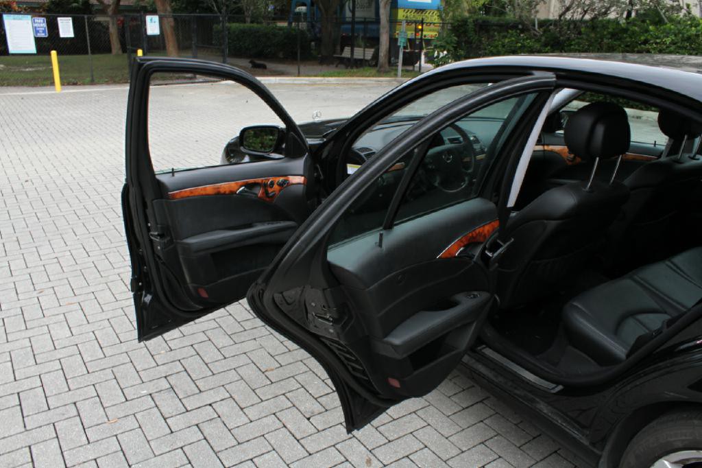 2007 Mercedes-Benz E-Class Image 10