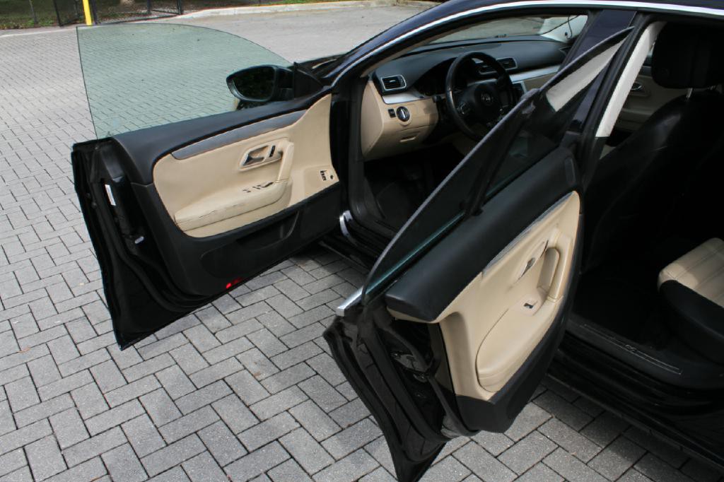 2013 Volkswagen CC Image 11