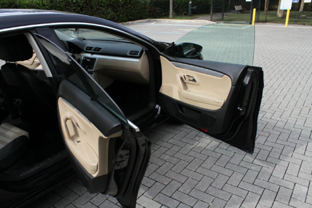 2013 Volkswagen CC Image 12