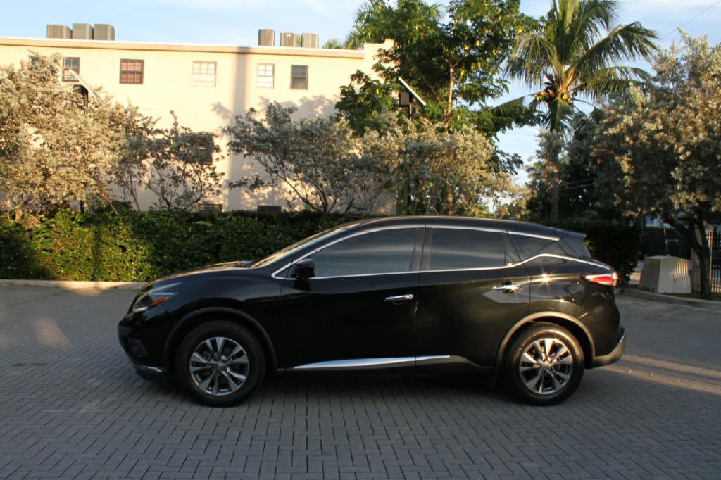 2018 Nissan Murano Image 2