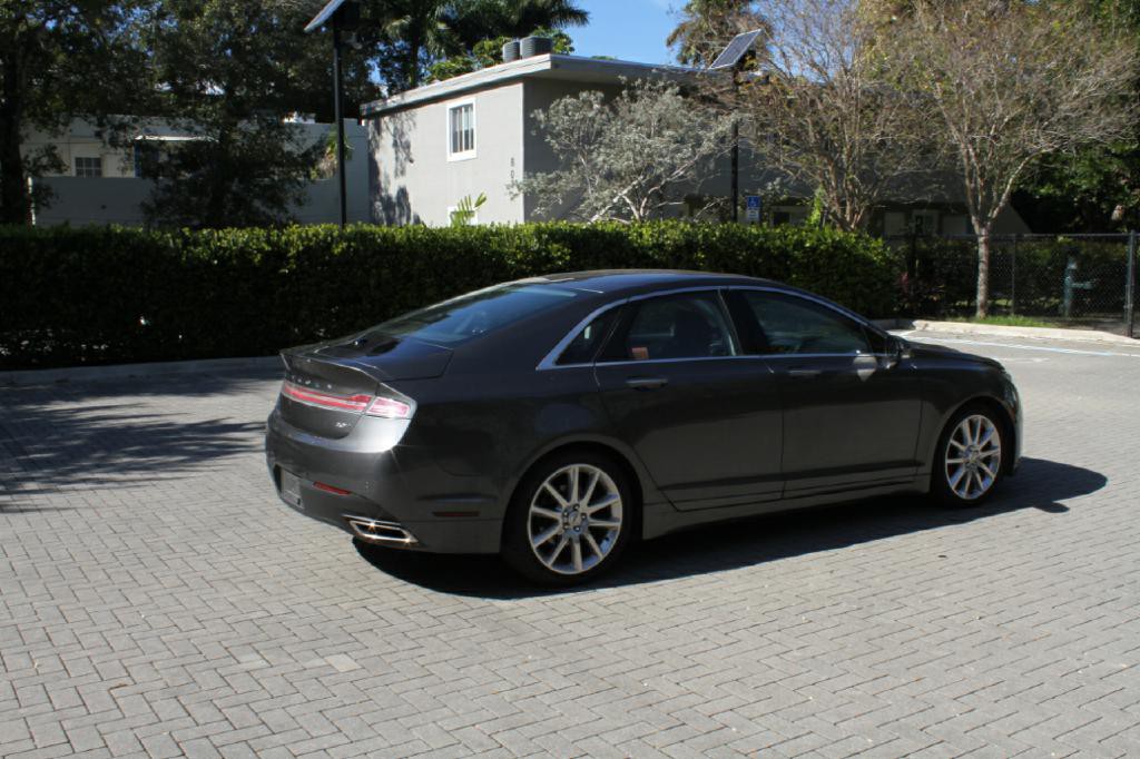 2016 Lincoln MKZ Image 6