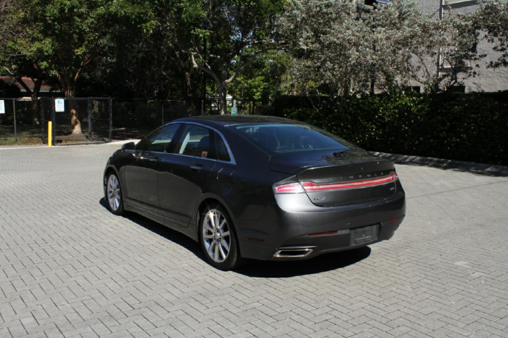 2016 Lincoln MKZ Image 8