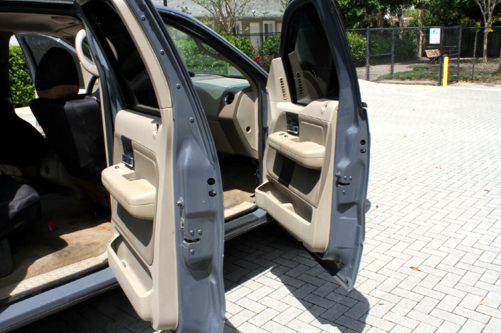2005 Ford F-150 Image 12