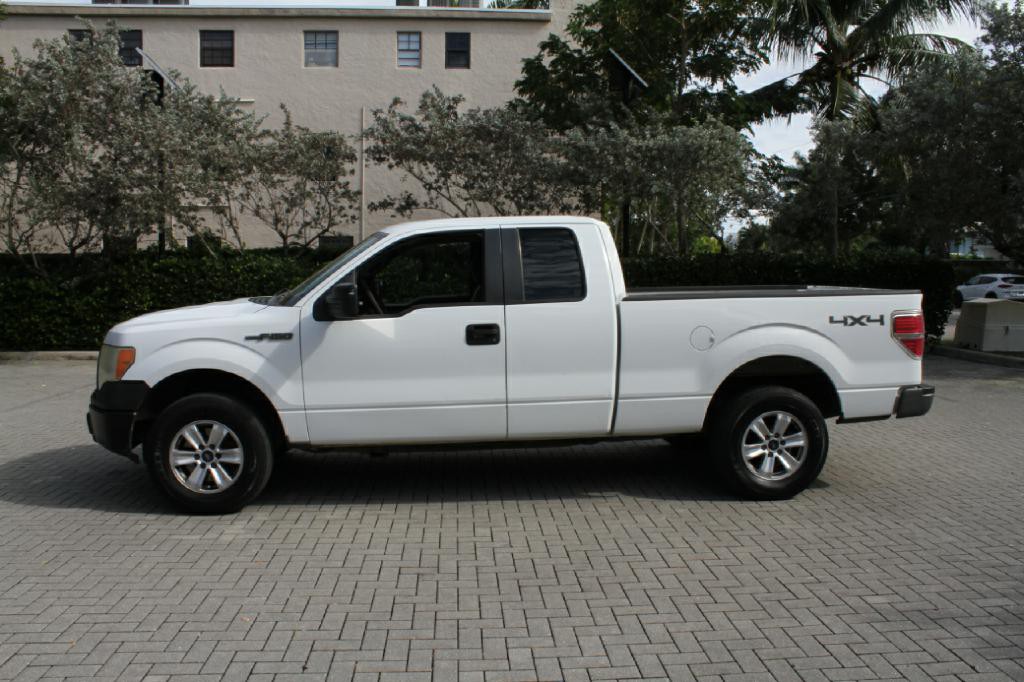 2010 Ford F-150 Image 2