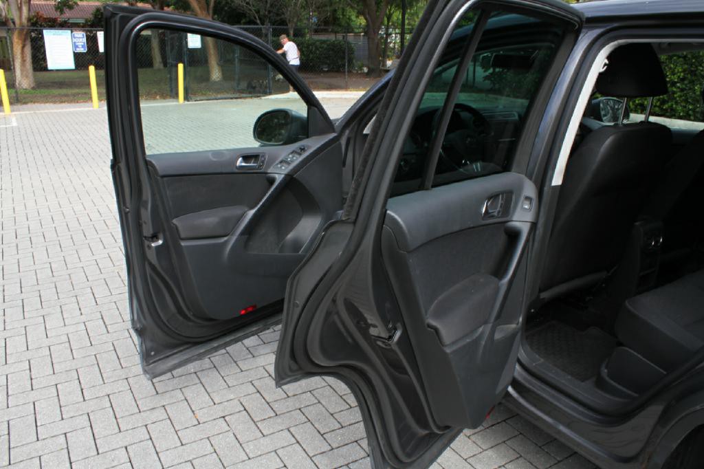 2014 Volkswagen Tiguan Image 11