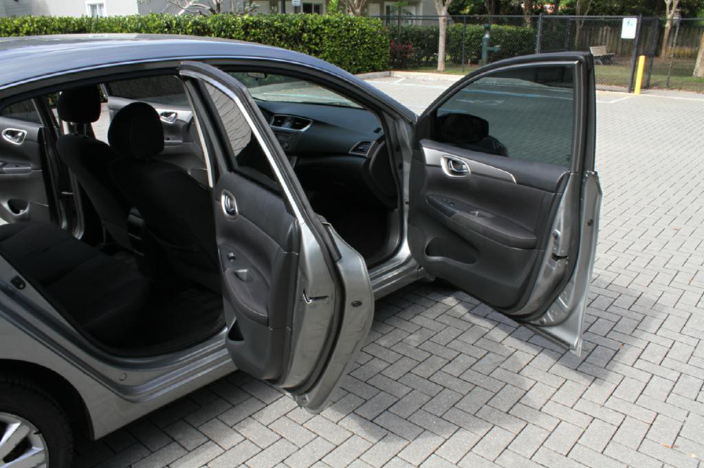 2014 Nissan Sentra Image 11