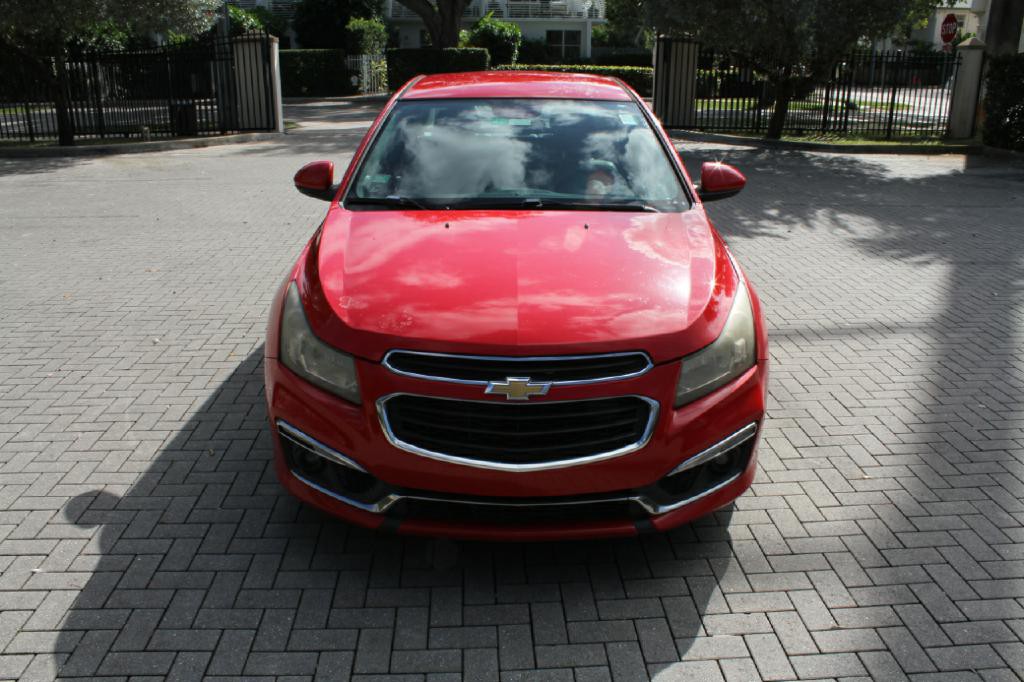 2015 Chevrolet Cruze Image 3
