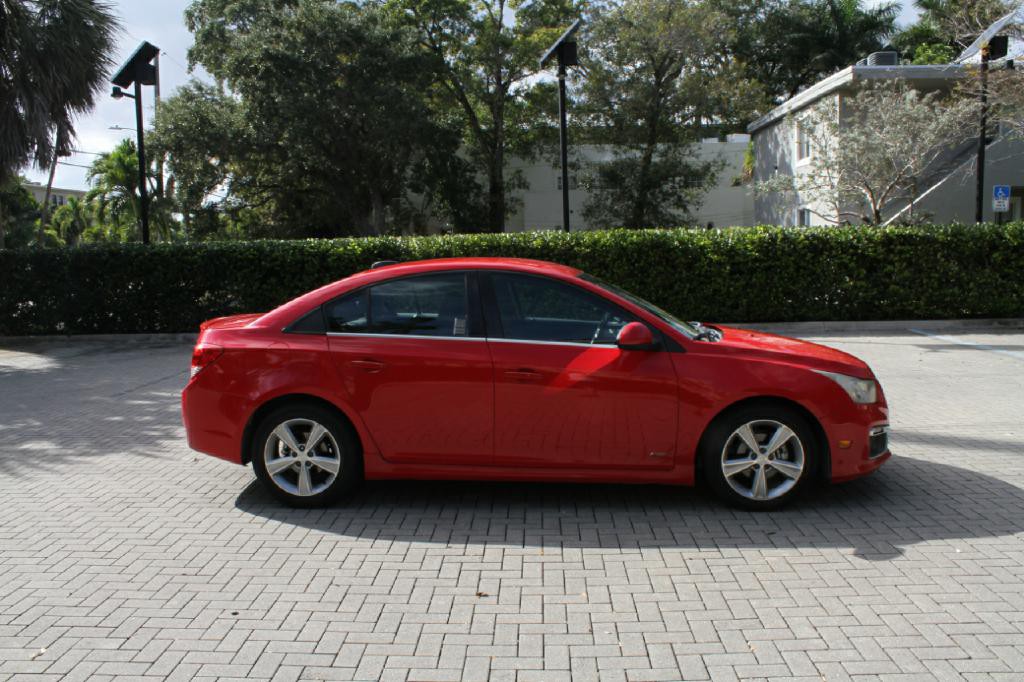 2015 Chevrolet Cruze Image 5