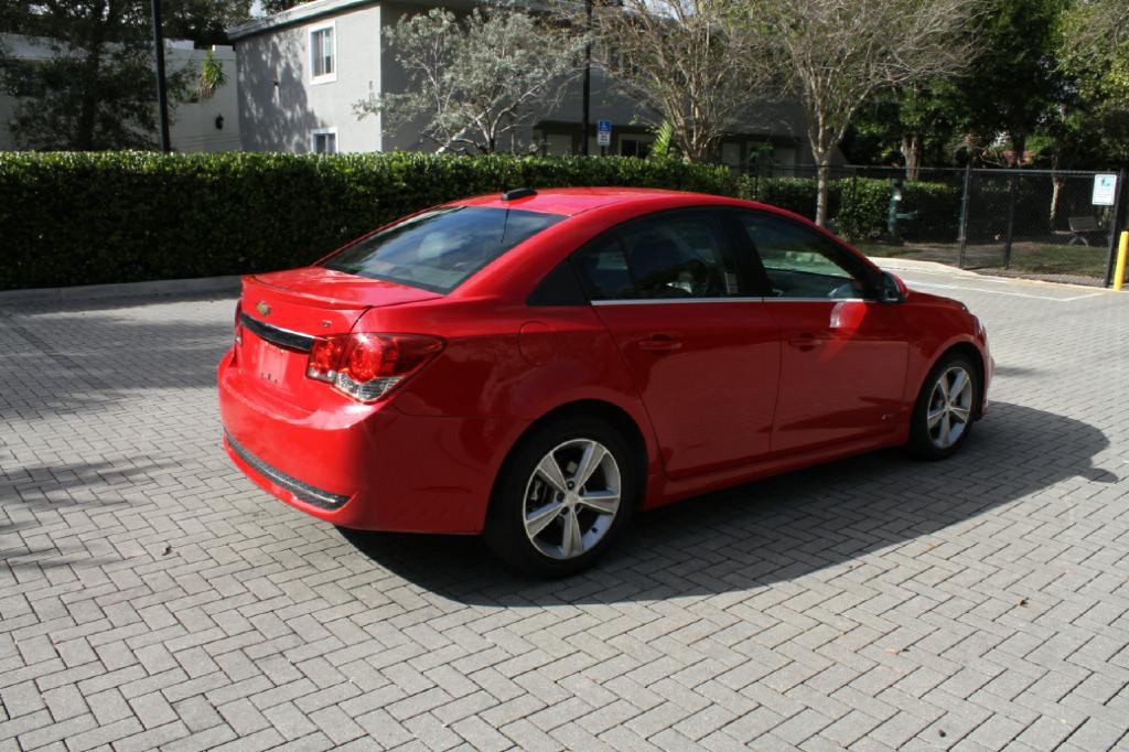 2015 Chevrolet Cruze Image 6