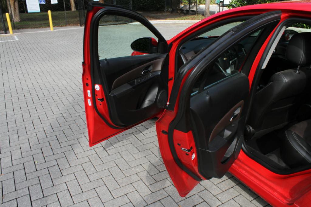 2015 Chevrolet Cruze Image 11