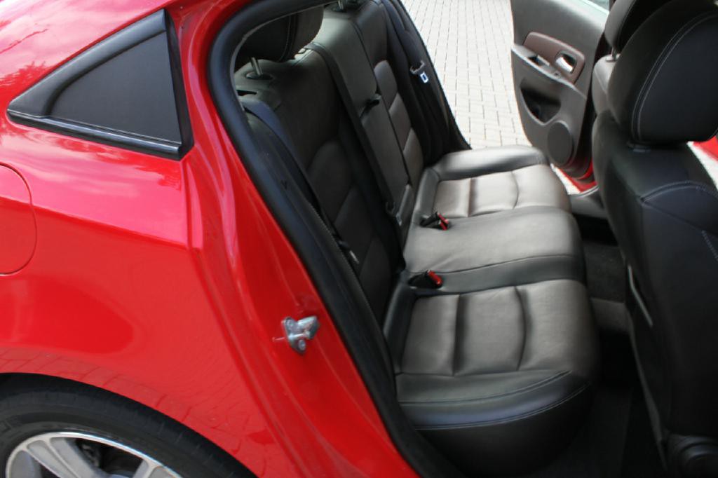 2015 Chevrolet Cruze Image 13