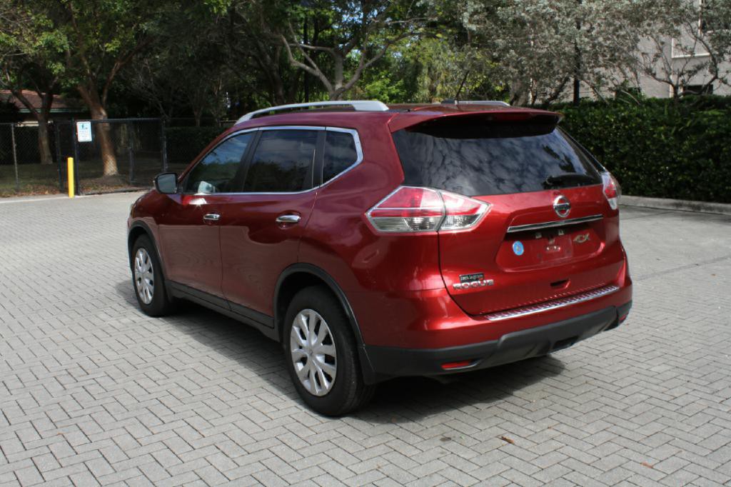 2016 Nissan Rogue Image 8