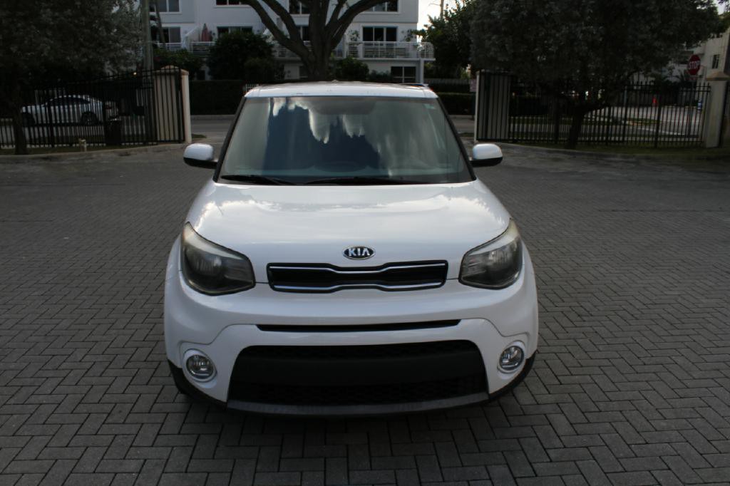 2017 Kia Soul Image 3