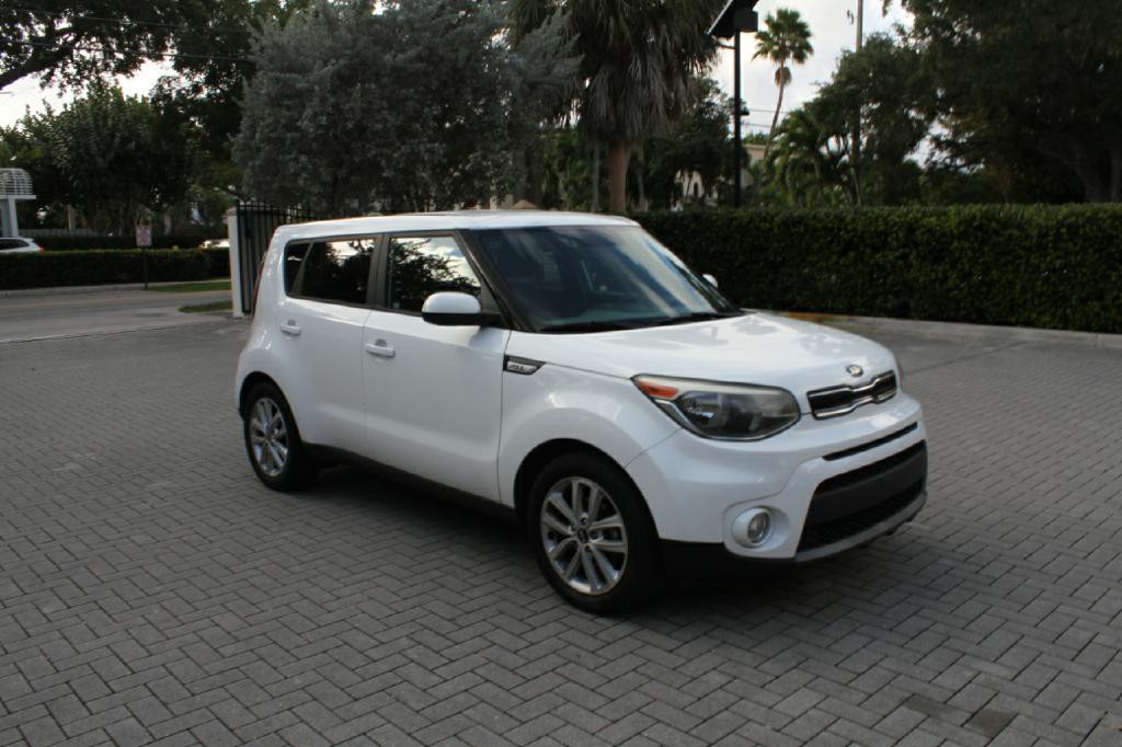 2017 Kia Soul Image 4