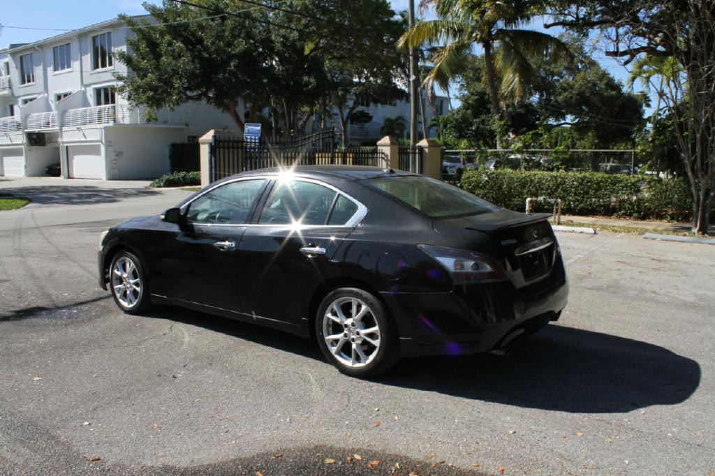 2014 Nissan Maxima Image 5