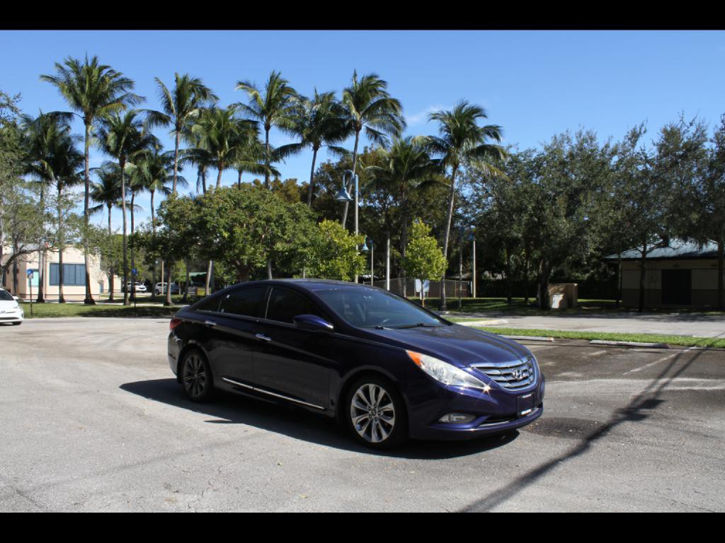 2013 Hyundai Sonata Image 1