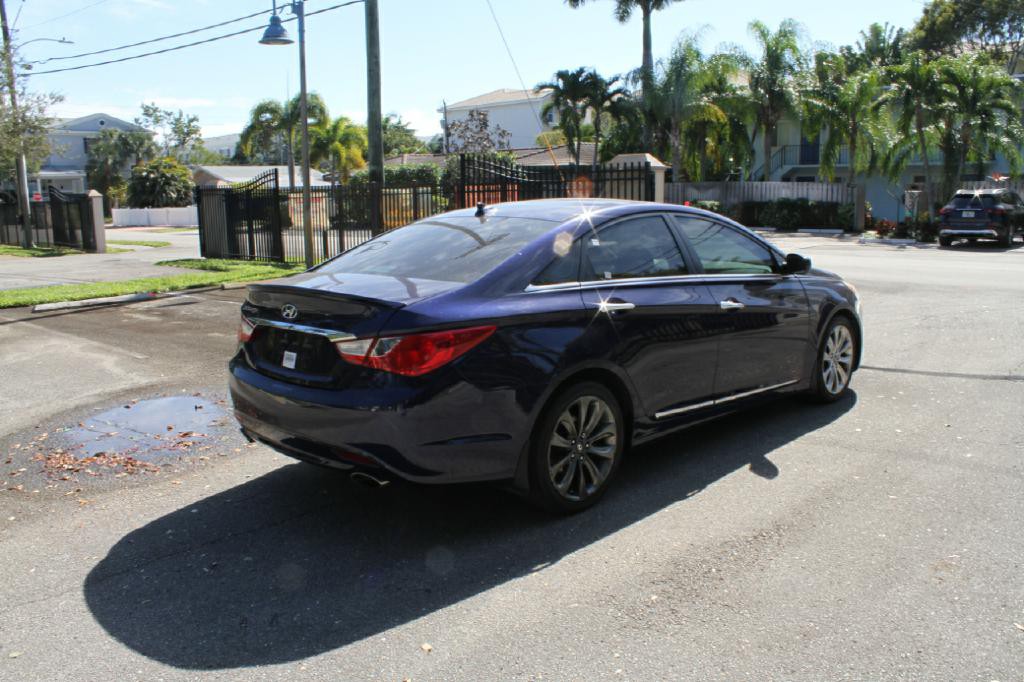 2013 Hyundai Sonata Image 7