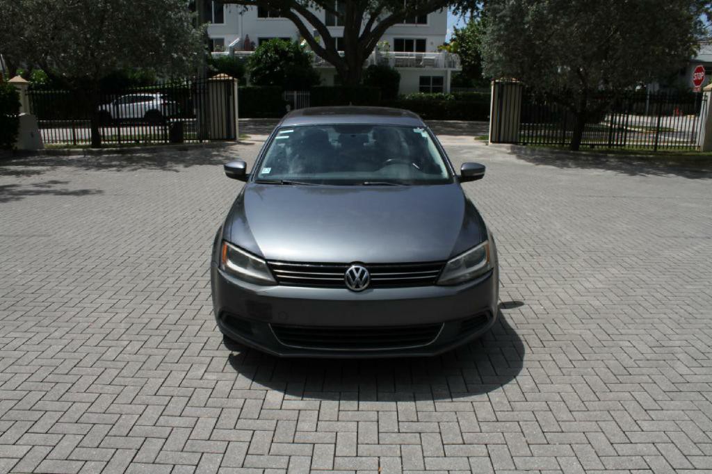 2014 Volkswagen Jetta Image 3