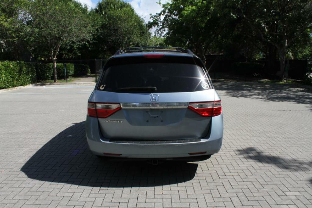 2011 Honda Odyssey Image 7