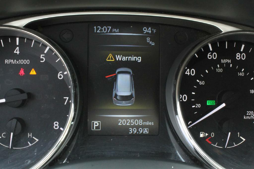 2011 Toyota Camry Image 11