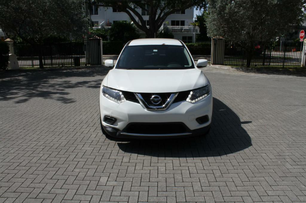 2016 Nissan Rogue Image 3