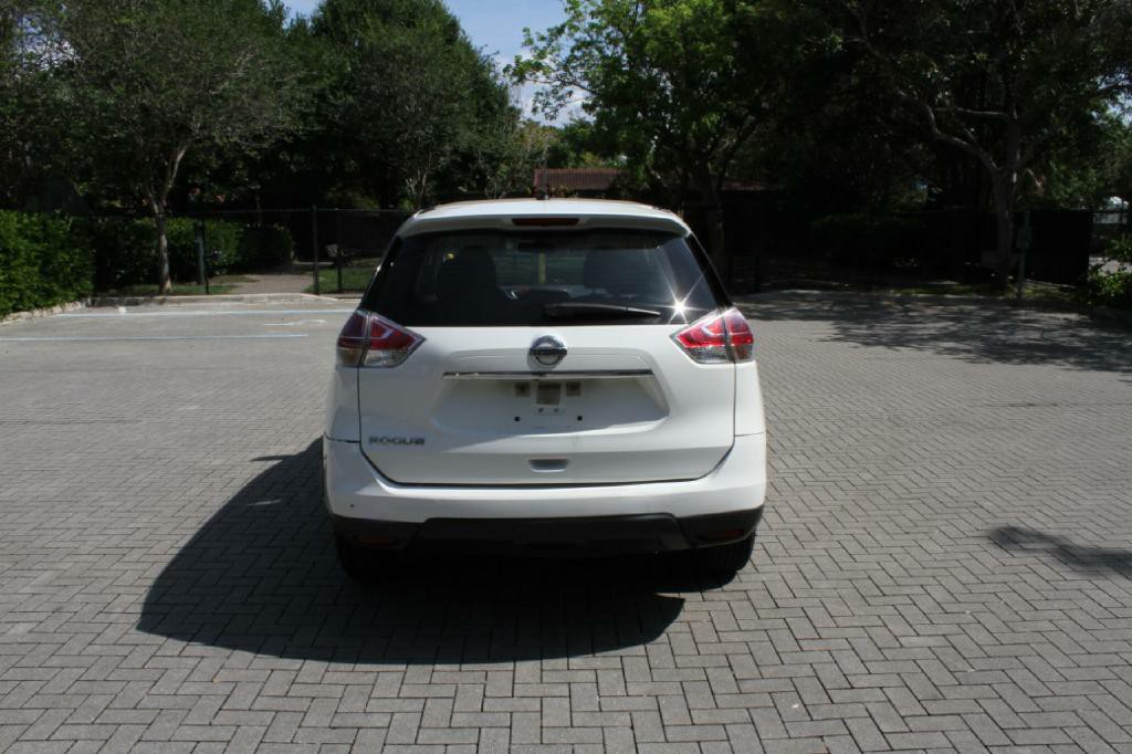 2016 Nissan Rogue Image 7