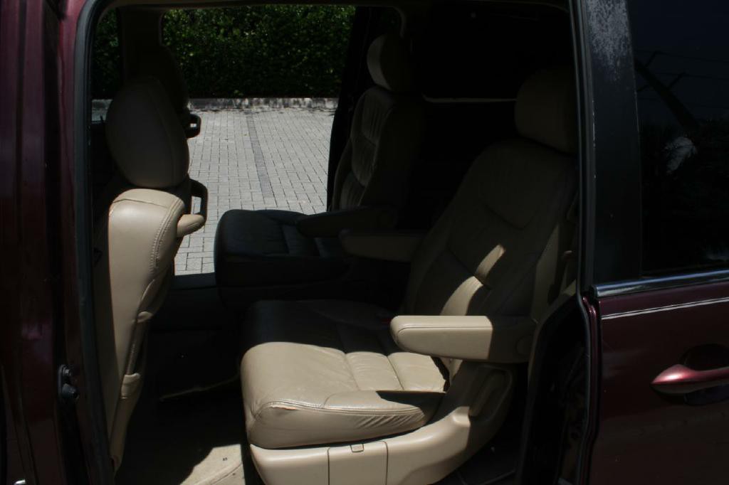 2007 Honda Odyssey Image 10