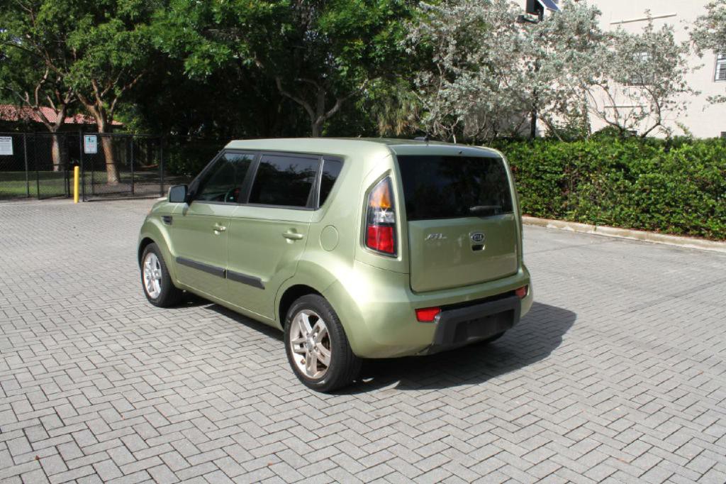 2011 Kia Soul Image 8