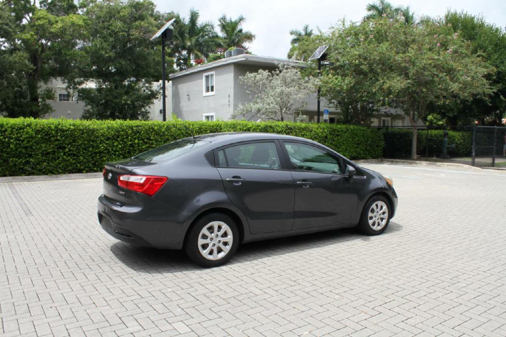 2013 Kia Rio Image 5