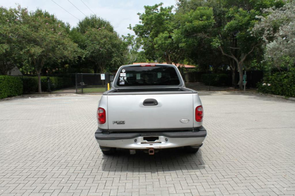 2002 Ford F-150 Image 6