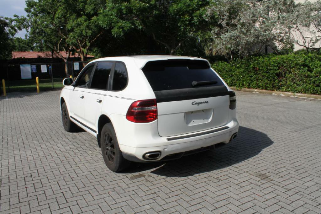 2008 Porsche Cayenne Image 7