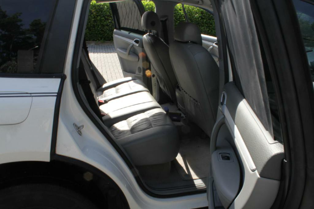 2008 Porsche Cayenne Image 11
