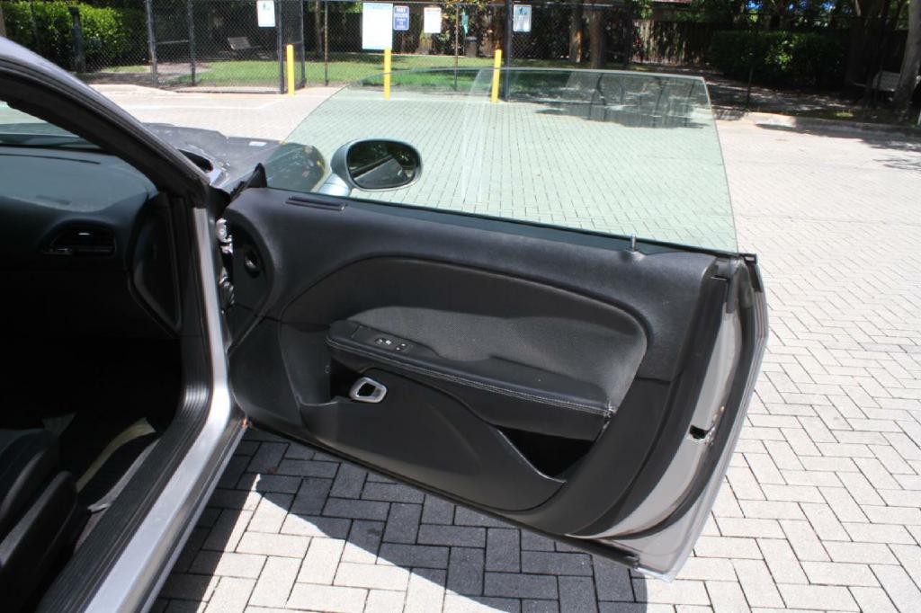 2016 Dodge Challenger Image 13