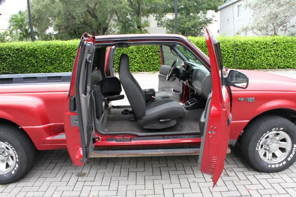 2003 Ford Ranger Image 11