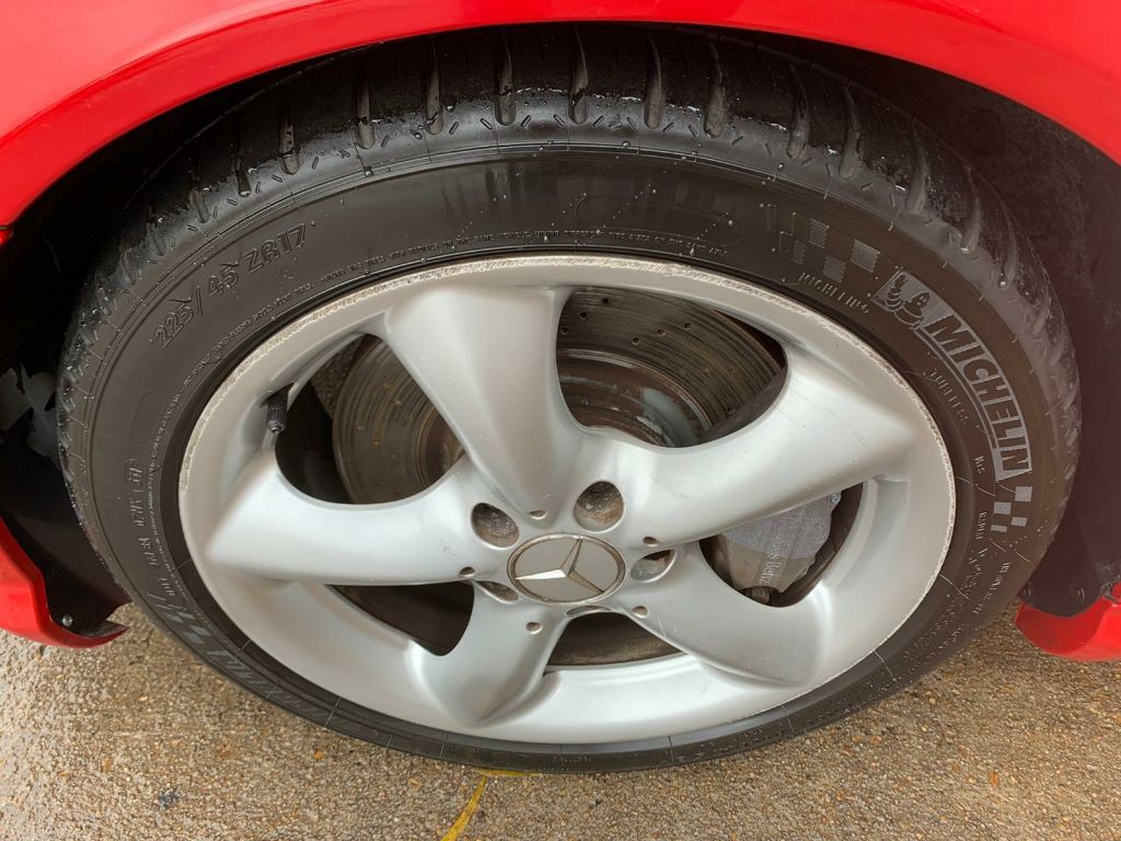 2006 Mercedes-Benz C-Class Image 11