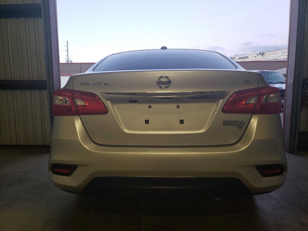 2016 Nissan Sentra Image 6