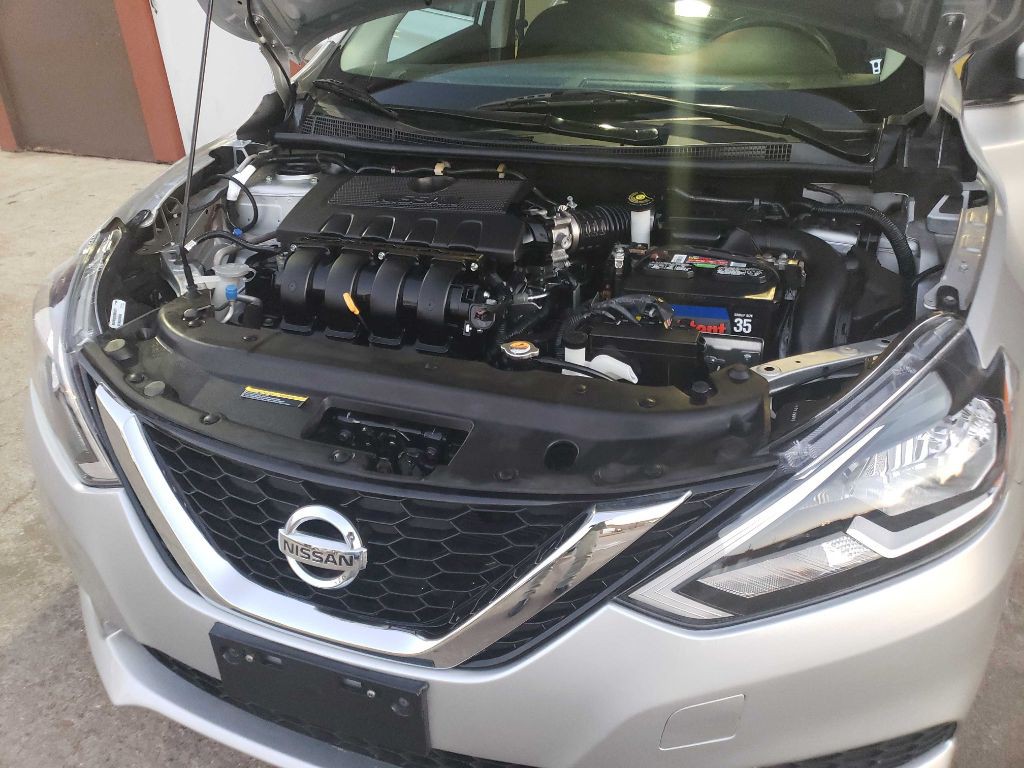 2016 Nissan Sentra Image 19