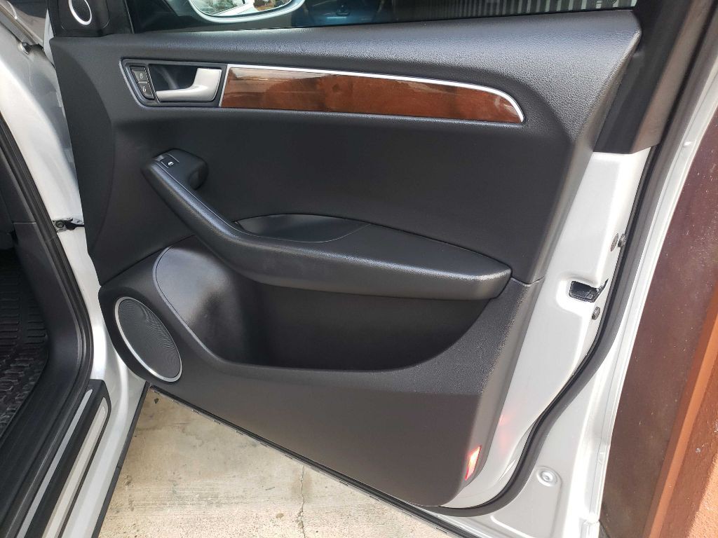 2012 Audi Q5 Image 9