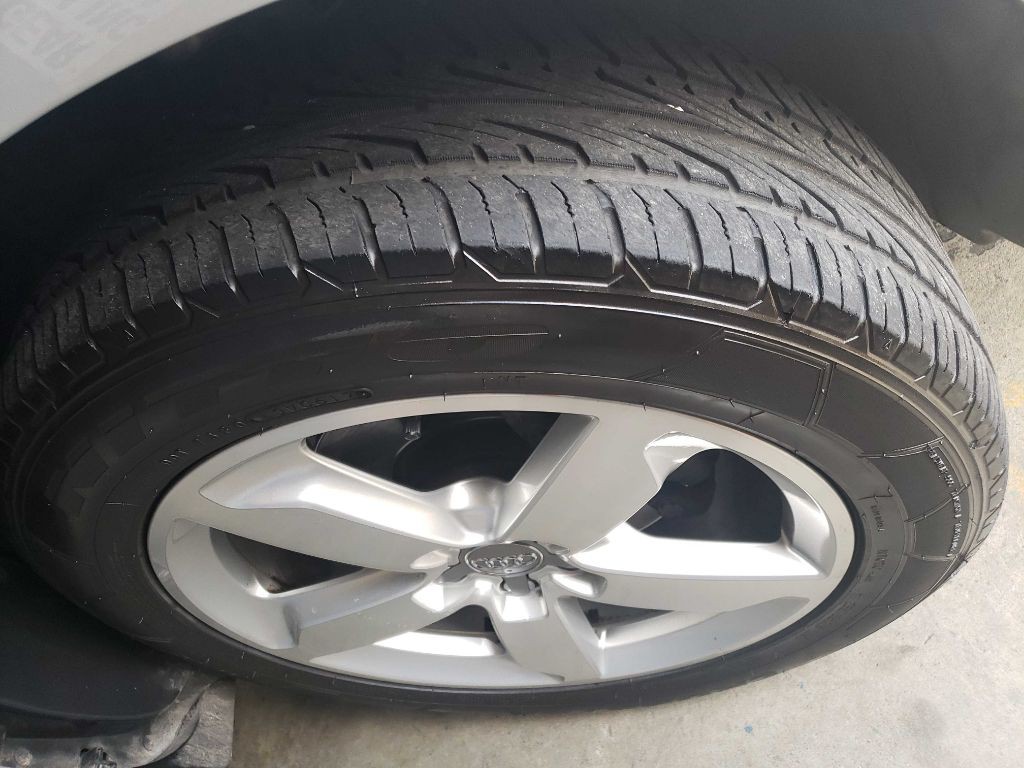 2012 Audi Q5 Image 17