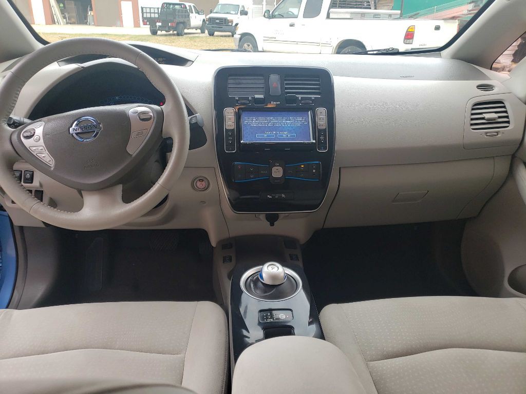 2012 Nissan Leaf Image 8