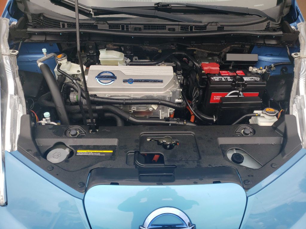 2012 Nissan Leaf Image 12