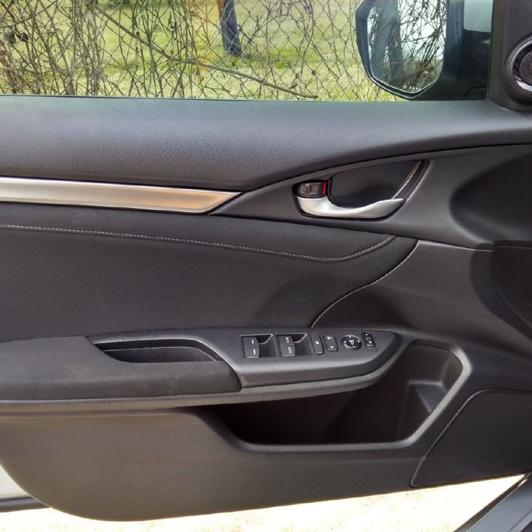 2017 Honda Civic Image 23