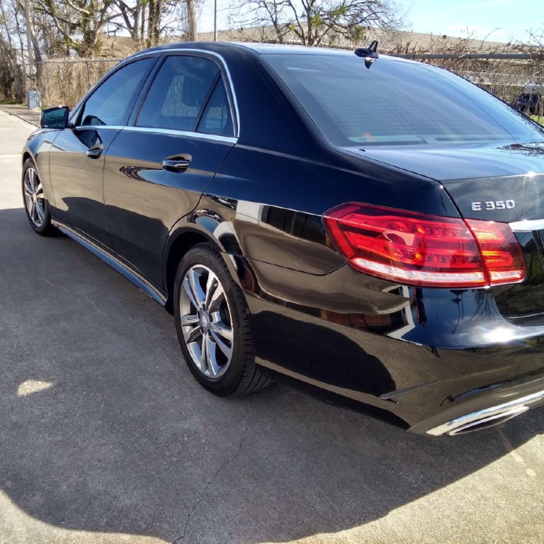 2016 Mercedes-Benz E-Class Image 7