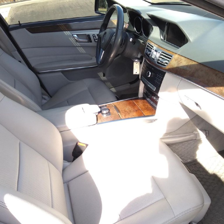 2016 Mercedes-Benz E-Class Image 17