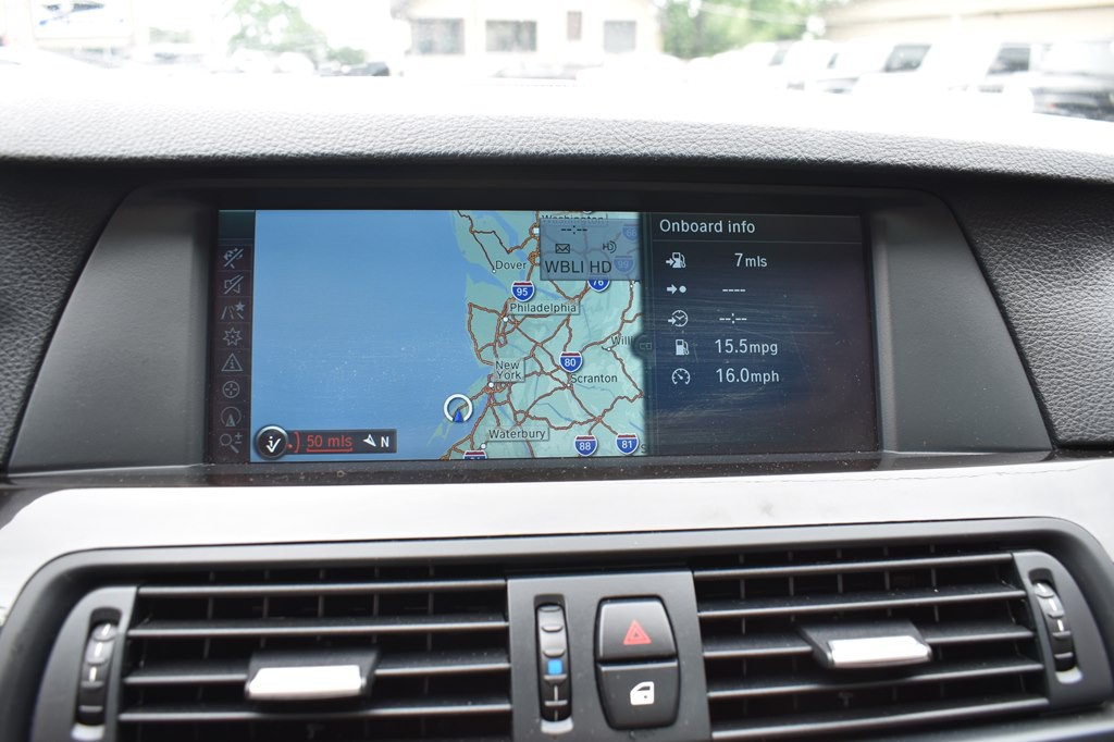 2012 BMW 5 Series Image 22