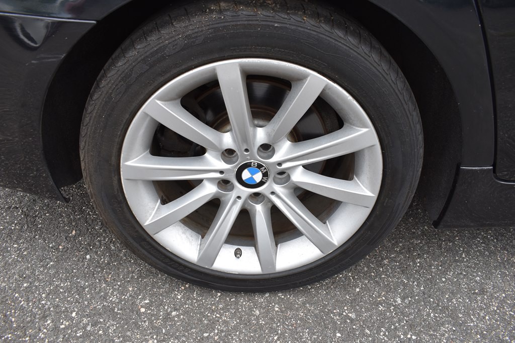 2012 BMW 5 Series Image 26
