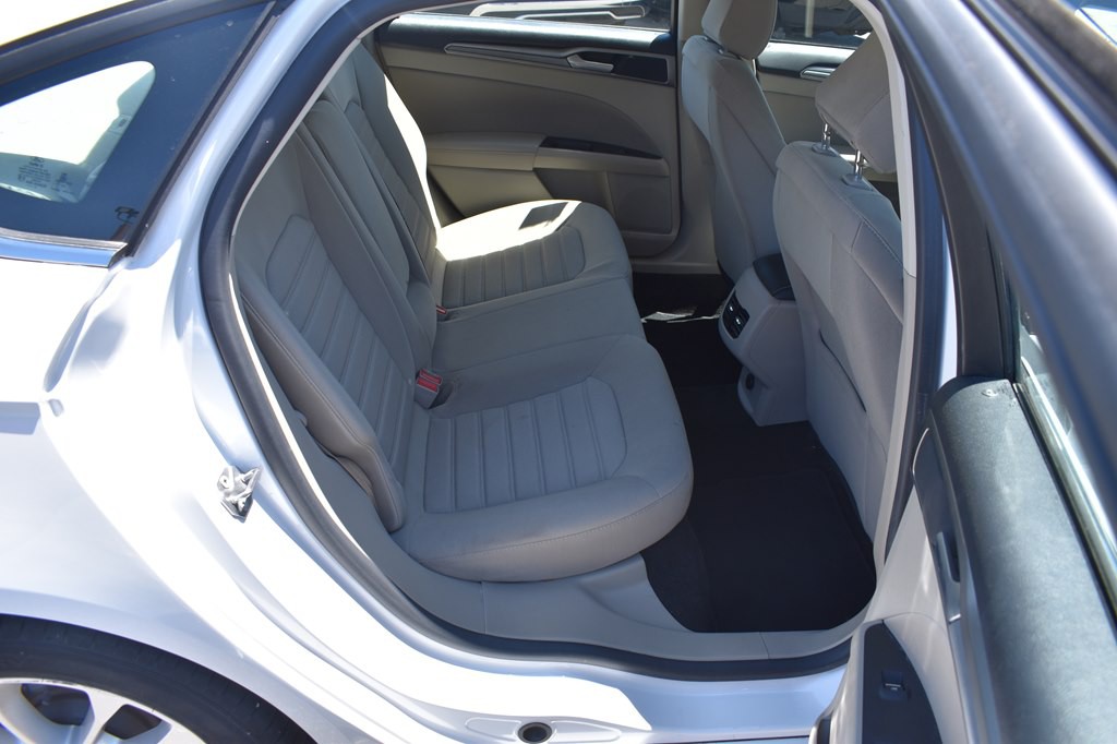 2020 Ford Fusion Image 14