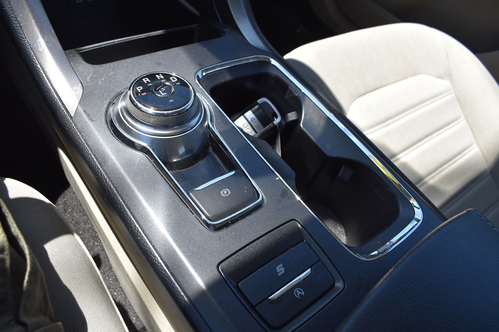 2020 Ford Fusion Image 20